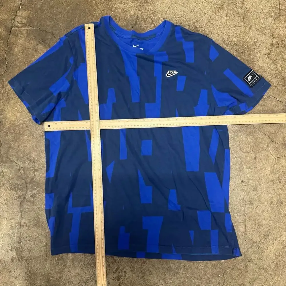 Nike Air All-Over Print Logo Graphic T-Shirt